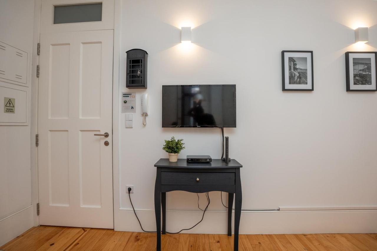 Host Wise - Peaceful Amazing Apartment - Ace Location Porto Exterior photo